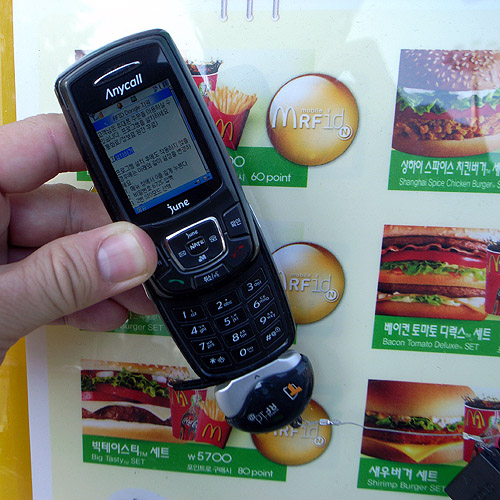 choosing a burger via RFID