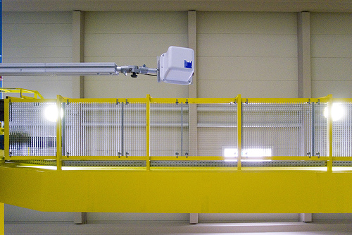 UHF ceiling reader