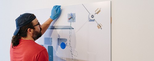 Exhibiting Immaterials